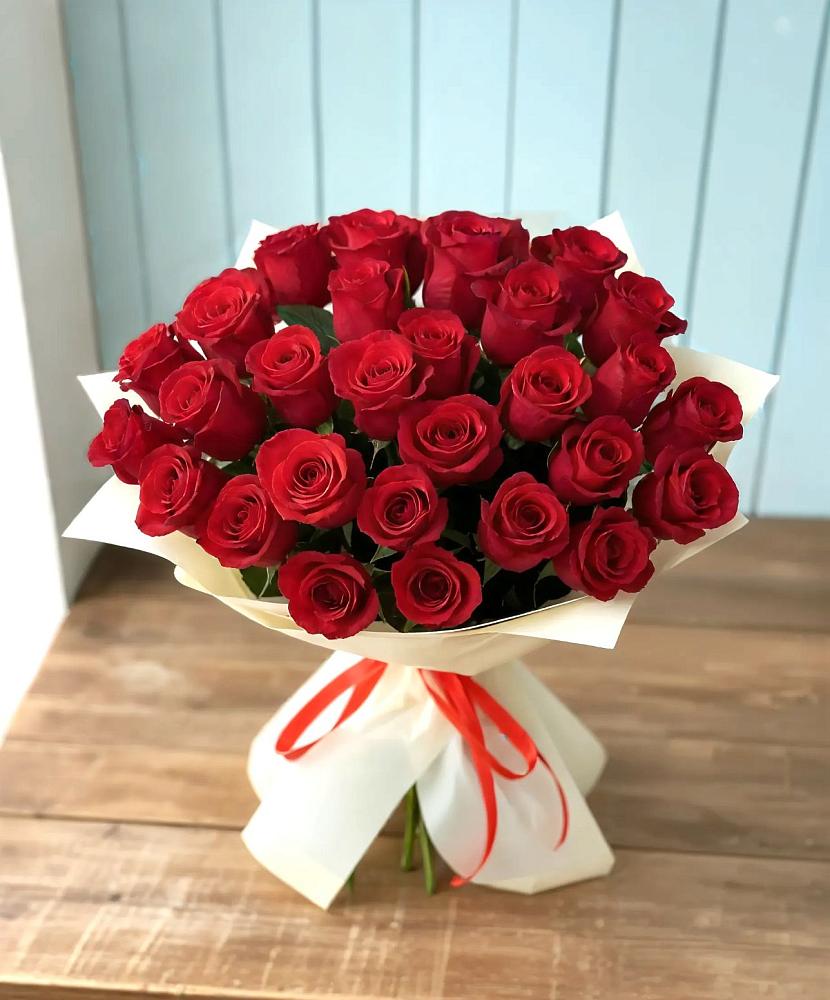 Букет 29 Красных роз в Поселок имени Карла Либкнехта