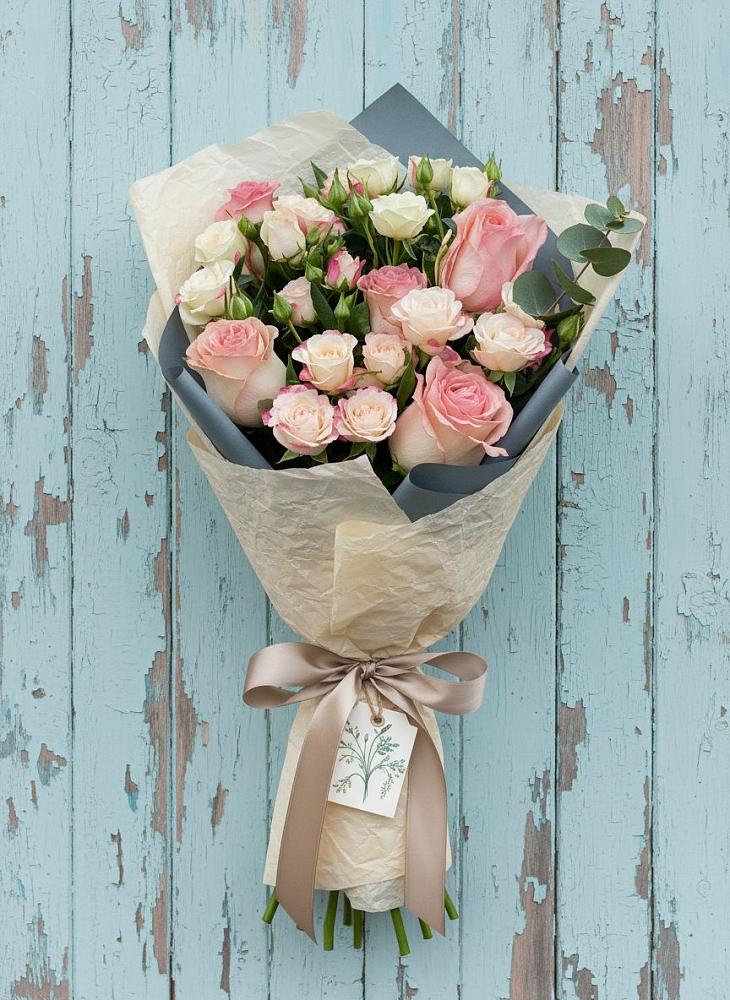 Букет цветов из: Розы в Поселок имени Карла Либкнехта