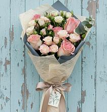 Букет цветов из:  Розы в Поселок имени Карла Либкнехта