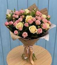 Букет цветов из:  Розы в Поселок имени Карла Либкнехта