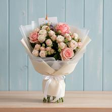 Букет цветов из:  Розы в Поселок имени Карла Либкнехта